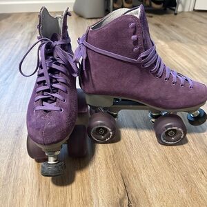 Suregrip boardwalk quads (outdoor skates)